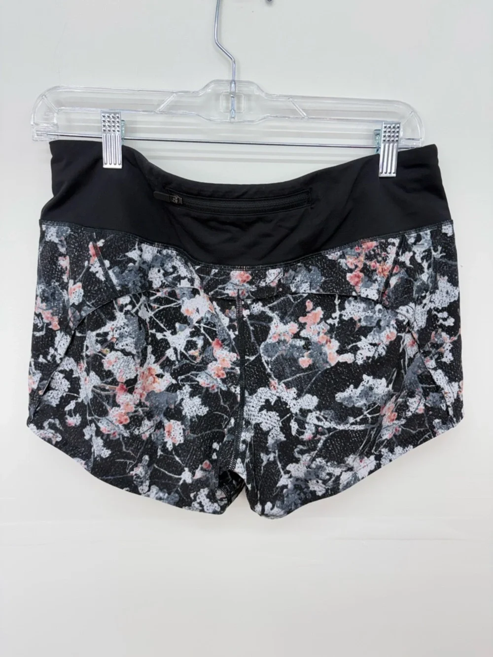 lululemon athletica Black Floral Print Athletic Shorts H15